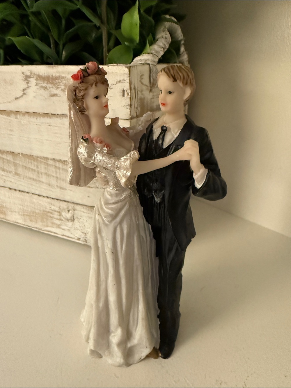 Bride Groom Dancing Wedding Figurine Cake Topper 5” Pink Roses